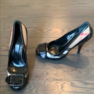 Burberry heels